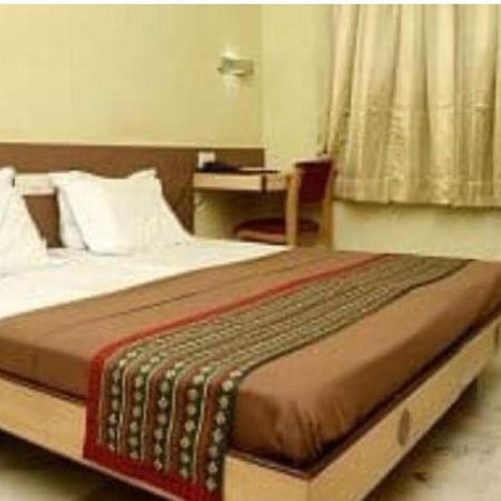 Hotel Chandrawali By Wb Inn Ballia Exterior photo